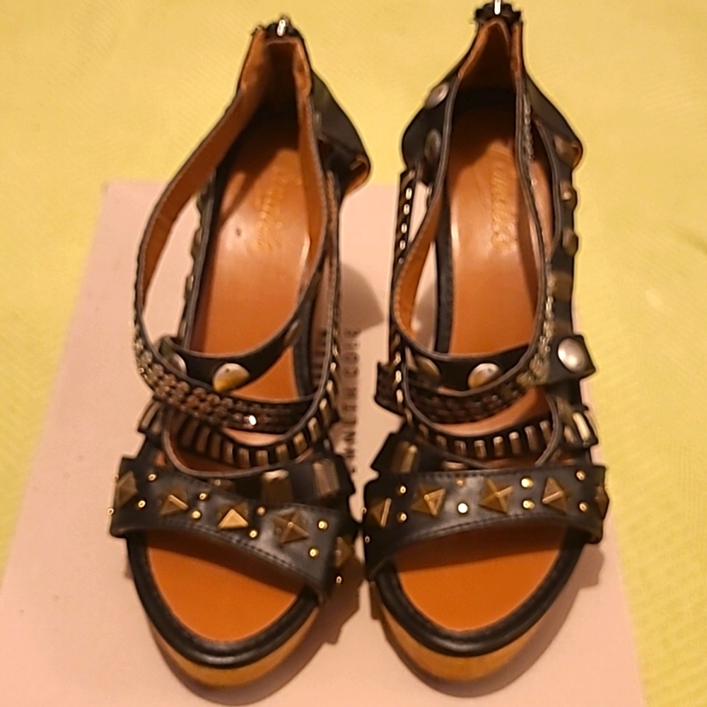 Candies Studded Wedge shoes 7M
